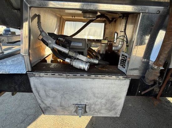 Picture of 2018 Peterbilt 337 Tanker Truck Fuel, Gas Diesel, Heating Oil, 2500 Gallons Propane, Delivery, Hauler, Hazmat, Air Ride, Veeder, Scully, Aluminum Tank PACCAR PX-6/PX-7