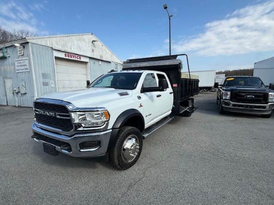 Picture of 2022 RAM 5500 Crew Cab Dump Truck ,12FT Tarp, Champion Hoist, 4X4, LOW MILES, Cummins, Work Truck, Landscape Truck, Grain Hauler Cummins, Inc. In-Line