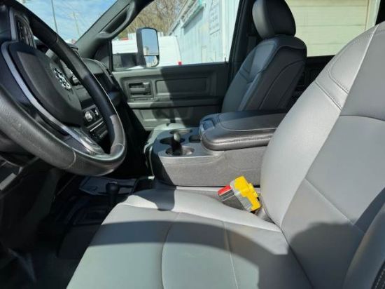 Picture of 2022 RAM 5500 Crew Cab Dump Truck ,12FT Tarp, Champion Hoist, 4X4, LOW MILES, Cummins, Work Truck, Landscape Truck, Grain Hauler Cummins, Inc. In-Line