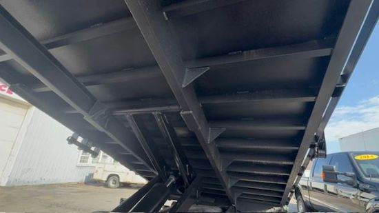 Picture of 2022 RAM 5500 Crew Cab Dump Truck ,12FT Tarp, Champion Hoist, 4X4, LOW MILES, Cummins, Work Truck, Landscape Truck, Grain Hauler Cummins, Inc. In-Line