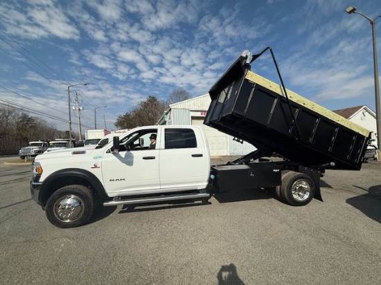 Picture of 2022 RAM 5500 Crew Cab Dump Truck ,12FT Tarp, Champion Hoist, 4X4, LOW MILES, Cummins, Work Truck, Landscape Truck, Grain Hauler Cummins, Inc. In-Line
