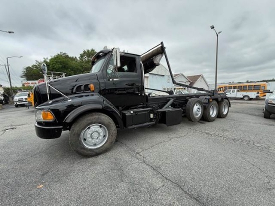 Picture of 2003 Sterling L9500 Roll Off Truck, Hauler, Dumpster, Trash, Recycling, Drop off, Heavy Hauler, Tarp System, Eaton Fuller Mercedes-Benz MBE4000