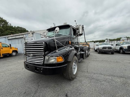 Picture of 2003 Sterling L9500 Roll Off Truck, Hauler, Dumpster, Trash, Recycling, Drop off, Heavy Hauler, Tarp System, Eaton Fuller Mercedes-Benz MBE4000