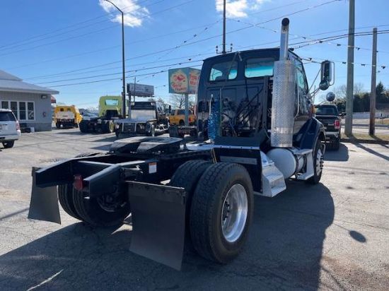 Picture of 2008 Sterling L9500 Single Axle Day Cab Truck GOVT OWNED, LOW MILES, Tractor, Air Slide 5th Wheel, City Truck, Moving Trailers Mercedes-Benz MBE4000