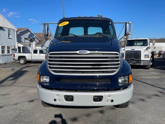Picture of 2008 Sterling L9500 Single Axle Day Cab Truck GOVT OWNED, LOW MILES, Tractor, Air Slide 5th Wheel, City Truck, Moving Trailers Mercedes-Benz MBE4000