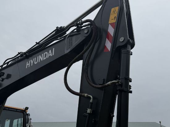 Picture of 2026 Hyundai HX160AL