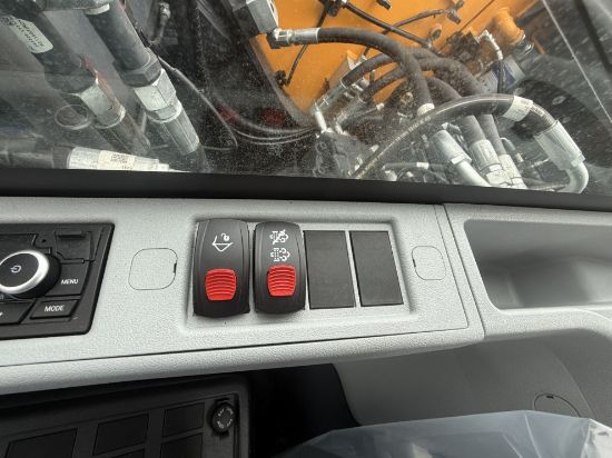 Picture of 2026 Hyundai HX160AL