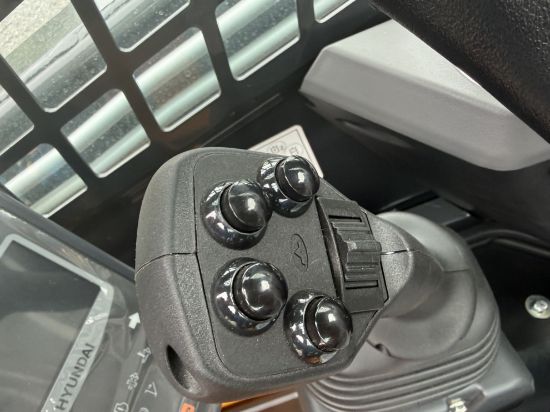 Picture of 2026 Hyundai HT100V