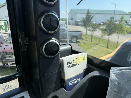 Picture of 2026 Hyundai HL940ATM