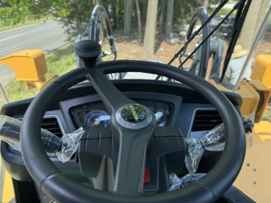 Picture of 2026 Hyundai HL940ATM