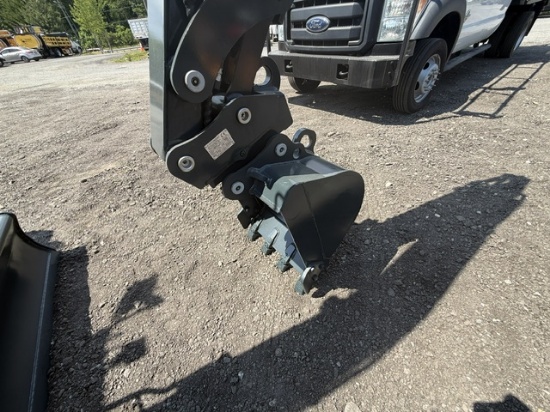 Picture of 2026 Hyundai HX35AZ