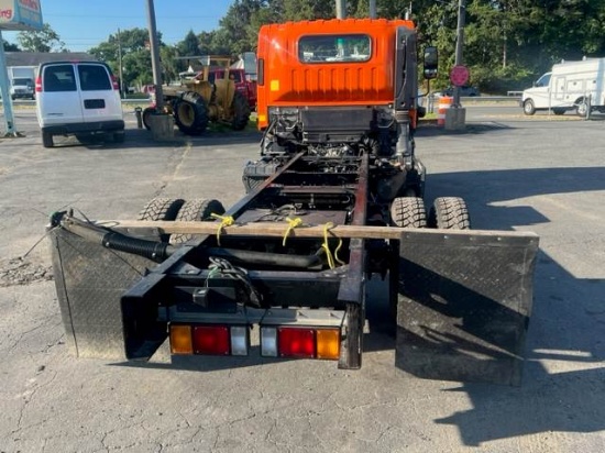 Picture of 2019 Isuzu NQR Cab & Chassis Truck 16ft, Box Truck, Flat Bed, Stake Body, Work Truck, Delivery Truck, Dump, Moving, Hauling, City