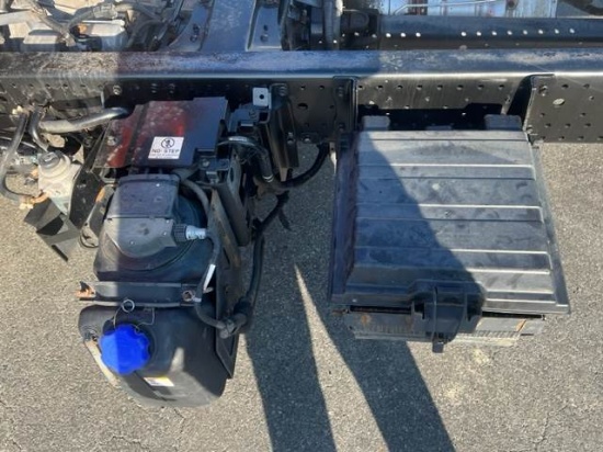Picture of 2019 Isuzu NQR Cab & Chassis Truck 16ft, Box Truck, Flat Bed, Stake Body, Work Truck, Delivery Truck, Dump, Moving, Hauling, City