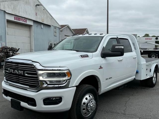Picture of 2023 RAM 3500 LARAMIE Laramie Crew Cab Hauler Truck - Western Hauler / Flat Platform Truck Body