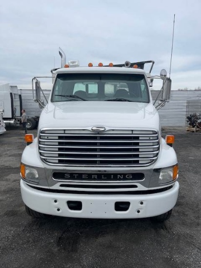 Picture of 2004 Sterling L9500 Roll Off Truck, Dumpster, Trash, Landfill, Delivery, Flatbed, Tarp, Hauler, Tri-Axle, Heavy Spec, Waste, Refuse