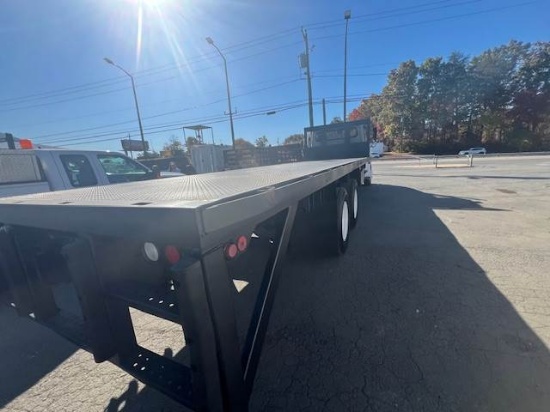 Picture of 2015 Freightliner M2 106 28ft Flatbed Truck - Flatbed / Platform Body