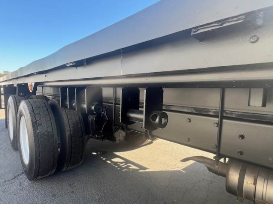Picture of 2015 Freightliner M2 106 28ft Flatbed Truck - Flatbed / Platform Body