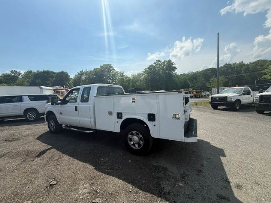 Picture of 2011 Ford F-250 Extended Cab Mechanic / Service Truck, 4WD, Plumber, Construction, Handyman, Electrician, Diesel 8FT Bed