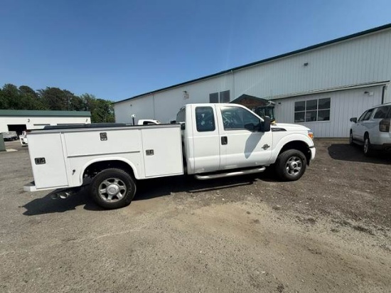 Picture of 2011 Ford F-250 Extended Cab Mechanic / Service Truck, 4WD, Plumber, Construction, Handyman, Electrician, Diesel 8FT Bed
