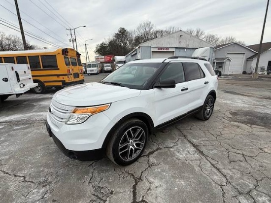 Picture of 2015 Ford Explorer, AWD, SUV, Inspected, Low Miles, Government Vehicle, Third Row Seating