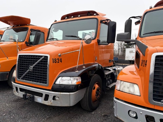 Picture of 2012 Volvo VNM Day Cab Truck - Single Axle, Dual Fuel Tanks, Sliding fifth wheel, Multiple Units available.