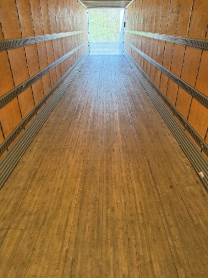 Picture of 2015 Great Dane Dry Van Trailer, 53FT DRY VANS - Liftgate- COMPOSITE WALL, Roll Up Door, Tandem Axle, Spring Suspension, Aluminum Roof, Swing