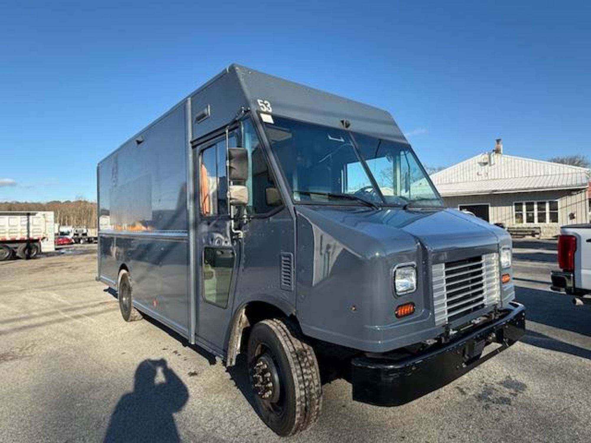 Picture of 2020 Ford Step Van, F59 VAN, Bread Truck, Delivery, Utility, Package Delivery, Moving, City Truck, Catering, Bookmobile, UPS, Food Truck
