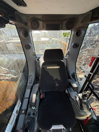 Picture of 2017 Liebherr R936 Compact Crawler Excavator - LaBounty Shear 2250R - Low Hours!