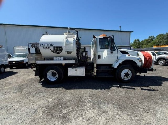 Picture of 2010 International WorkStar Vacuum Truck