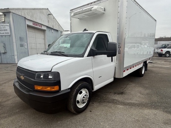 Picture of 2024 Chevrolet Express