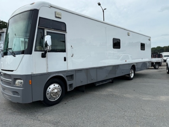 Picture of 2016 Ford Motorhome Chassis RV, Mobile Office, Workforce, Generator, Mobile Working, Bookmobile, Pop Up Work Center, Party Bus Ford 6.8L 3V; 362 HP @ 4750rpm