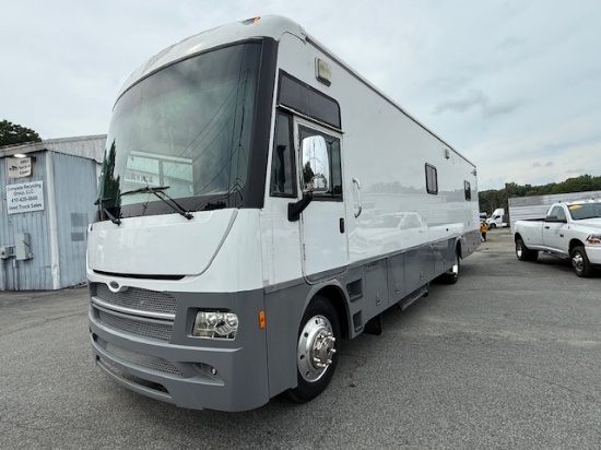 Picture of 2016 Ford Motorhome Chassis RV, Mobile Office, Workforce, Generator, Mobile Working, Bookmobile, Pop Up Work Center, Party Bus Ford 6.8L 3V; 362 HP @ 4750rpm