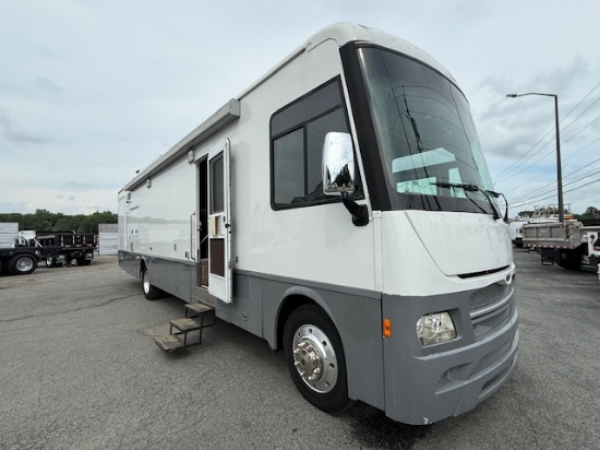 Picture of 2016 Ford Motorhome Chassis RV, Mobile Office, Workforce, Generator, Mobile Working, Bookmobile, Pop Up Work Center, Party Bus Ford 6.8L 3V; 362 HP @ 4750rpm