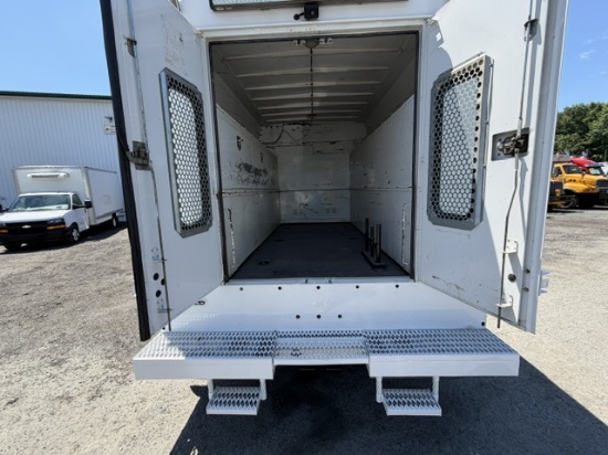Picture of 2016 Ford F-550