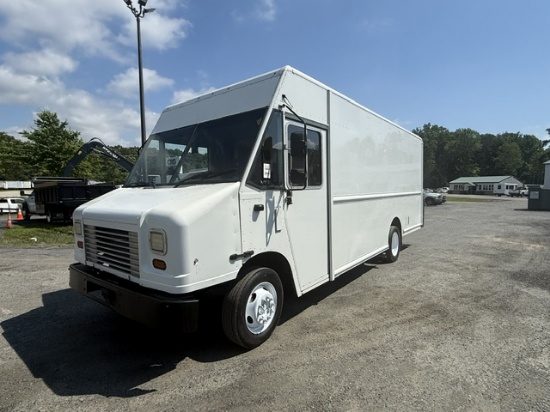 Picture of 2018 Ford Step Van, F59 VAN, Bread Truck, Delivery, Utility, Package Delivery, Moving, City Truck, Catering, Bookmobile, UPS, Food Truck