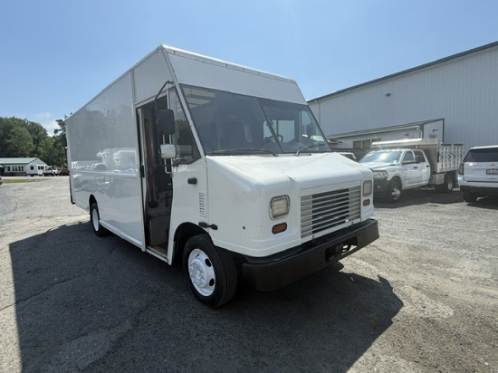 Picture of 2018 Ford Step Van, F59 VAN, Bread Truck, Delivery, Utility, Package Delivery, Moving, City Truck, Catering, Bookmobile, UPS, Food Truck