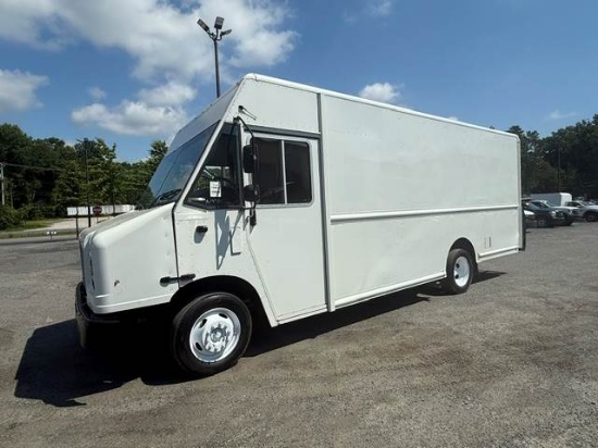 Picture of 2021 Ford Step Van, WHITE, F59 VAN, Bread Truck, Delivery, Utility, Package Delivery, Moving, City Truck, Catering, Bookmobile, UPS, Food Truck