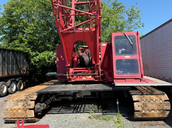 Picture of 2003 Manitowoc 555 Crawler Crane - 150' Boom - Fixed Jib Attachment