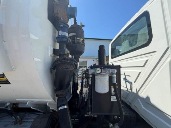 Picture of 2010 International WorkStar Vacuum Truck