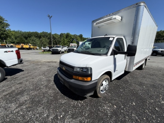 Picture of 2024 Chevrolet Express