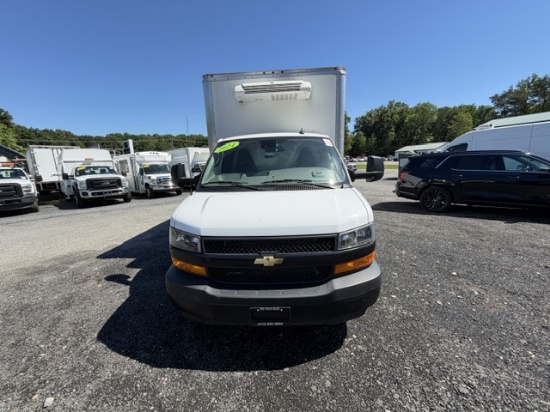 Picture of 2024 Chevrolet Express