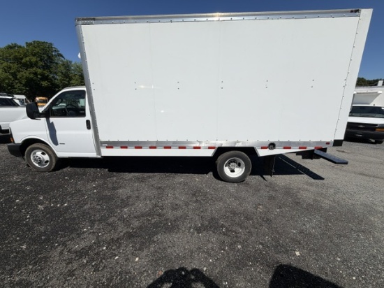 Picture of 2024 Chevrolet Express