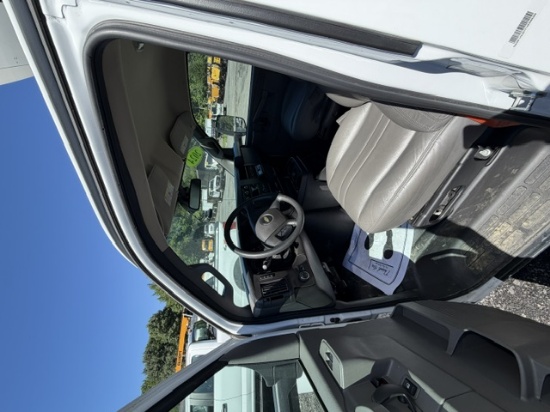 Picture of 2024 Chevrolet Express