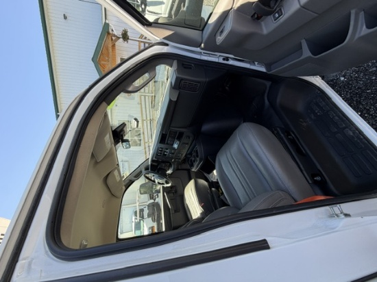 Picture of 2024 Chevrolet Express
