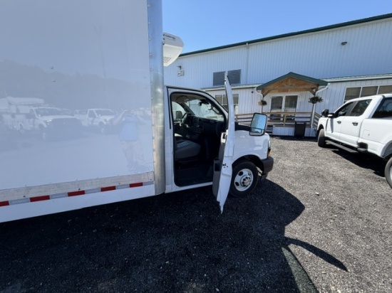 Picture of 2024 Chevrolet Express