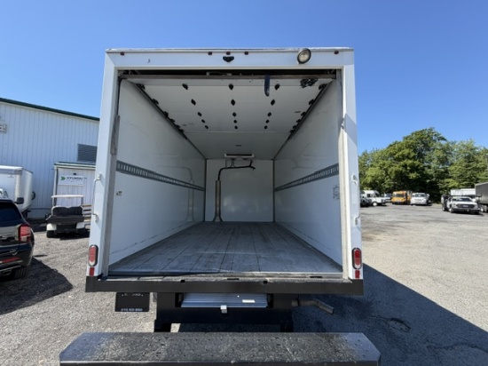 Picture of 2024 Chevrolet Express