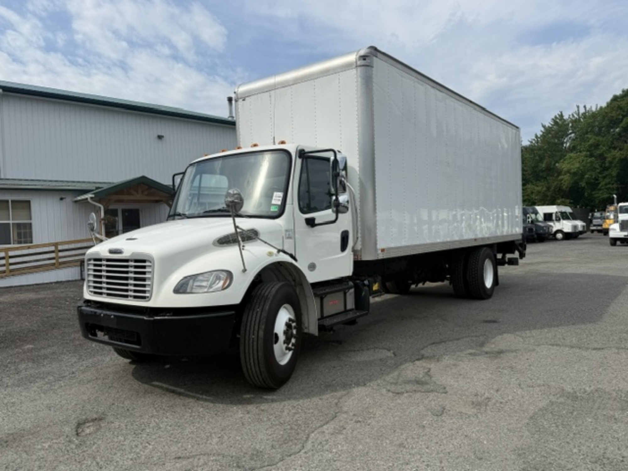 Picture of 2020 Freightliner M2