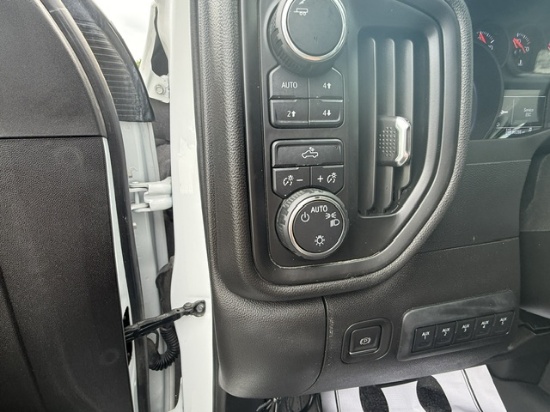 Picture of 2023 Chevrolet Silverado HD