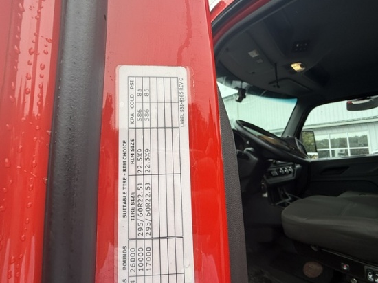 Picture of 2023 Peterbilt 536
